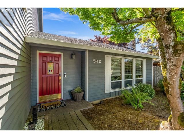 542 Ne 14TH Ave, Hillsboro, OR 97124
