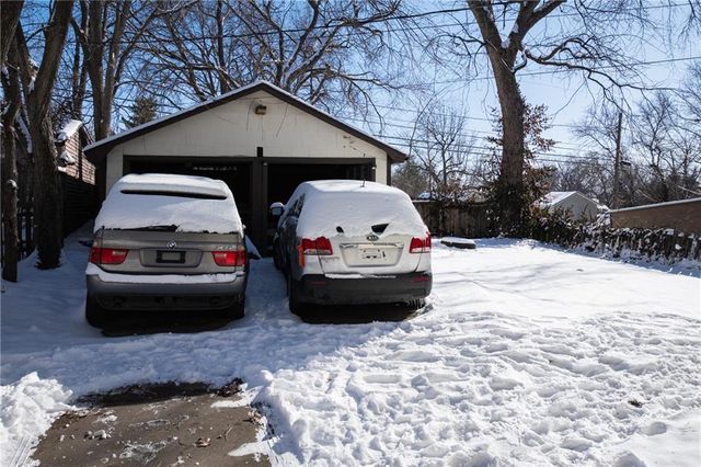 435 N Hardesty Avenue, Kansas City, MO 64123