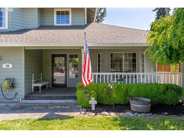 230 VALLEY Way, Woodland, WA 98674