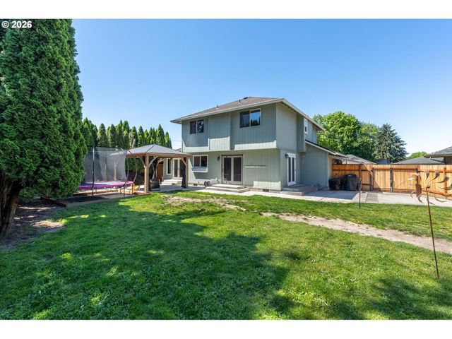 230 VALLEY Way, Woodland, WA 98674