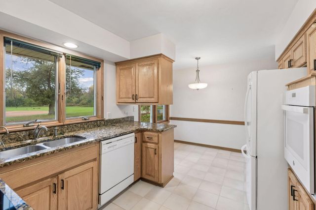 124 Natchez Avenue N, Golden Valley, MN 55422