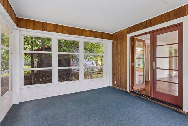 124 Natchez Avenue N, Golden Valley, MN 55422