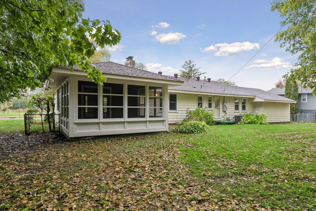 124 Natchez Avenue N, Golden Valley, MN 55422