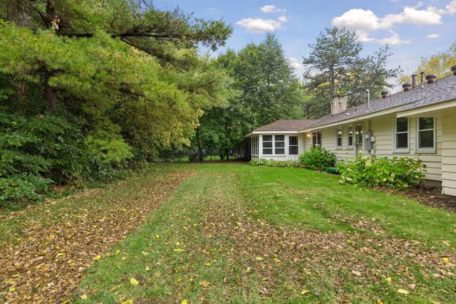 124 Natchez Avenue N, Golden Valley, MN 55422