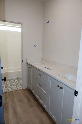 16026 Honey Ridge Drive, Holland, TX 76534