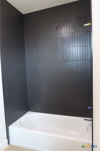 16026 Honey Ridge Drive, Holland, TX 76534