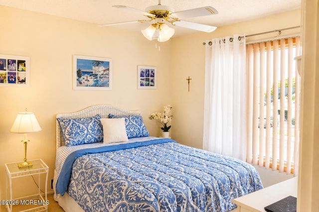 88 Storm Jib Court, Bayville, NJ 08721