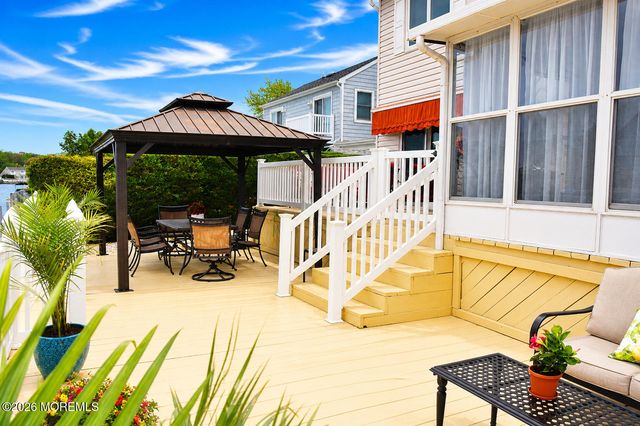 88 Storm Jib Court, Bayville, NJ 08721