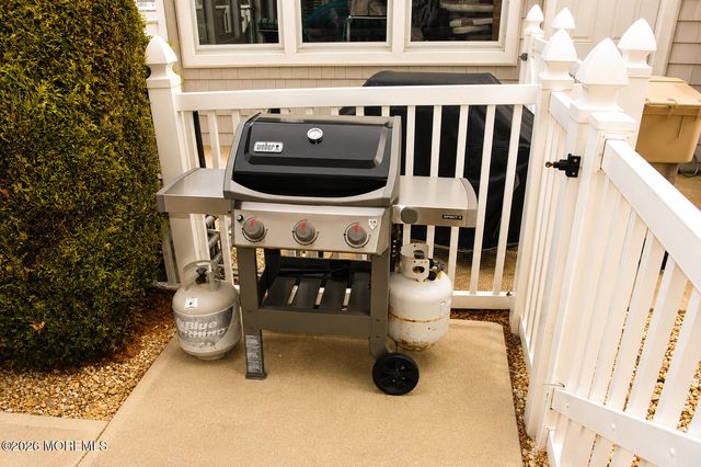 88 Storm Jib Court, Bayville, NJ 08721