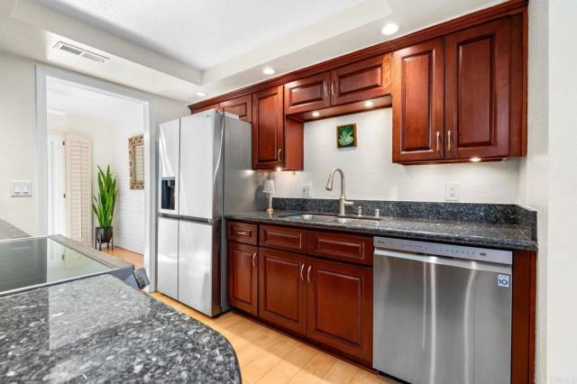 10687 Portobelo Drive, Tierrasanta, CA 92124