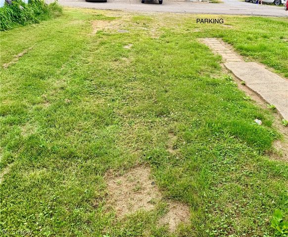 215 Sheldon Avenue, Marietta, OH 45750