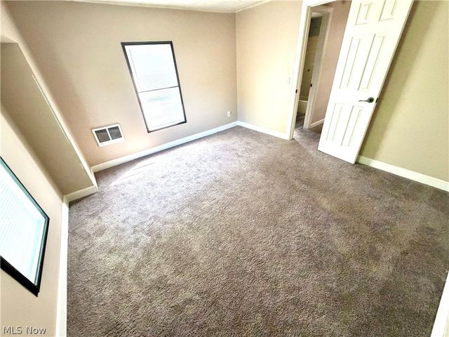 215 Sheldon Avenue, Marietta, OH 45750