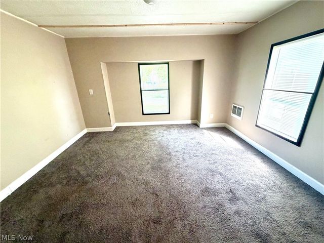 215 Sheldon Avenue, Marietta, OH 45750