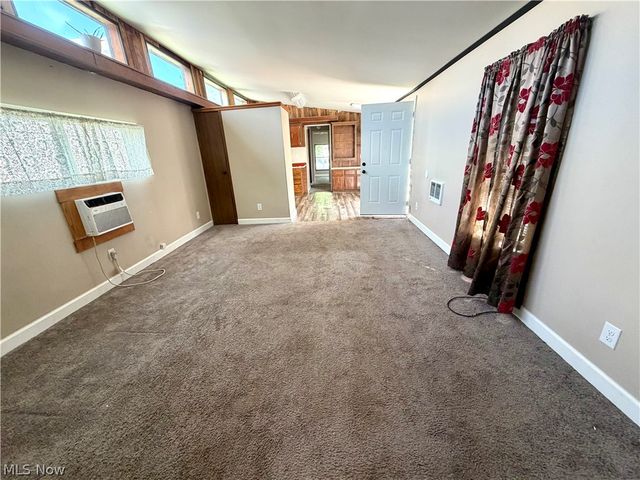 215 Sheldon Avenue, Marietta, OH 45750