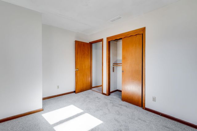 3314 S Gow St, Wichita, KS 67217