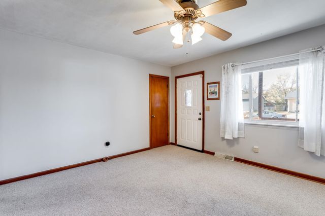 3314 S Gow St, Wichita, KS 67217