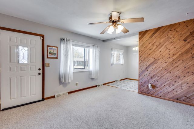 3314 S Gow St, Wichita, KS 67217