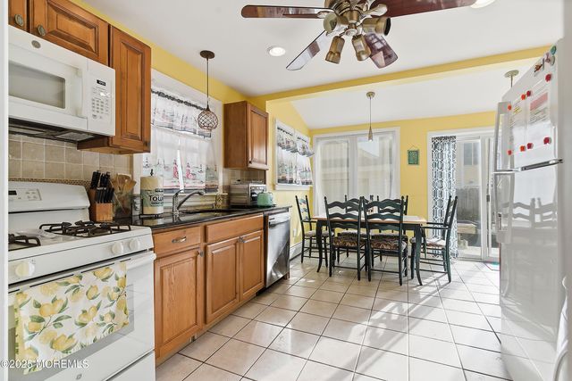 34 Waterview Way, Sea Bright, NJ 07760