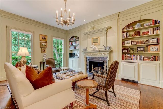 1 Captains Point, Greensboro, NC 27455