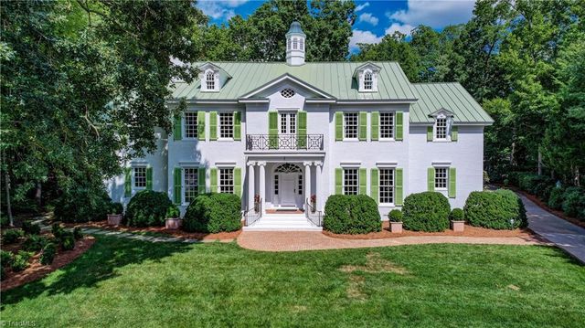 1 Captains Point, Greensboro, NC 27455