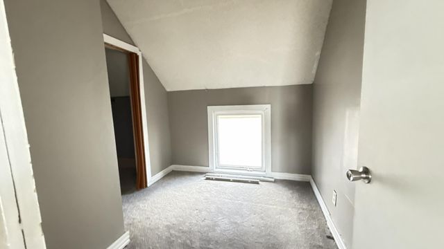 930 Albemarle Street, Saint Paul, MN 55117