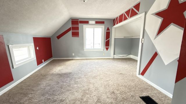 930 Albemarle Street, Saint Paul, MN 55117