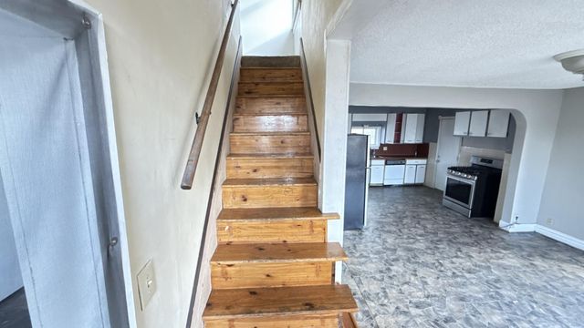 930 Albemarle Street, Saint Paul, MN 55117