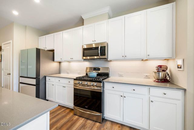199 Deardom Way, Chapel Hill, NC 27516