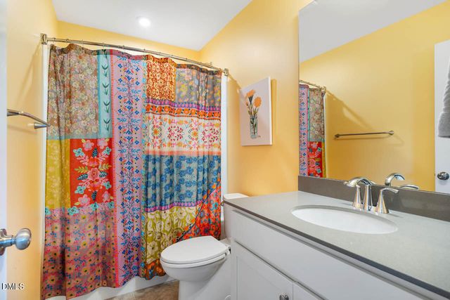 199 Deardom Way, Chapel Hill, NC 27516