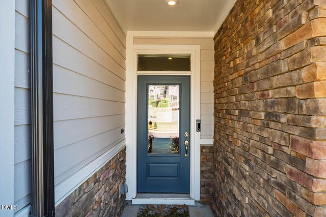 199 Deardom Way, Chapel Hill, NC 27516