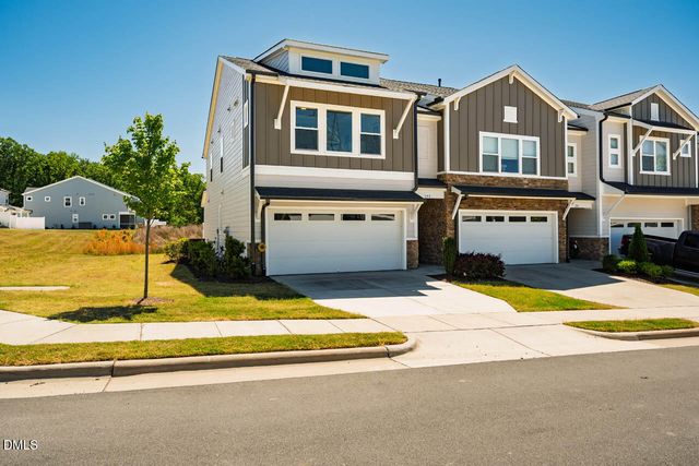 199 Deardom Way, Chapel Hill, NC 27516
