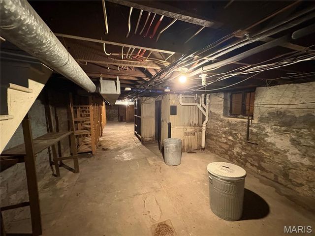 1850 Russell Boulevard, St Louis, MO 63104