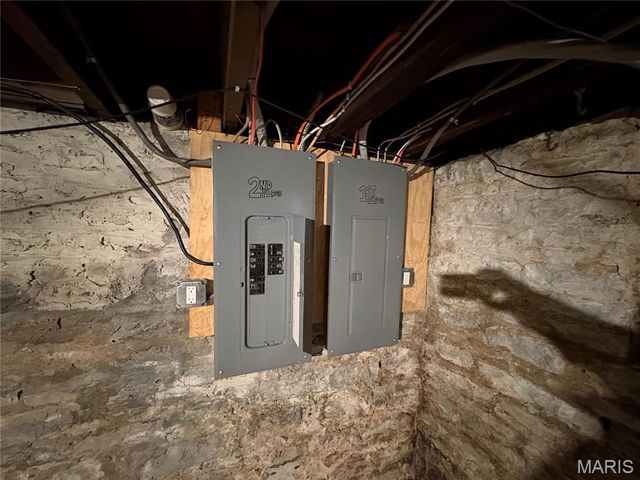 1850 Russell Boulevard, St Louis, MO 63104