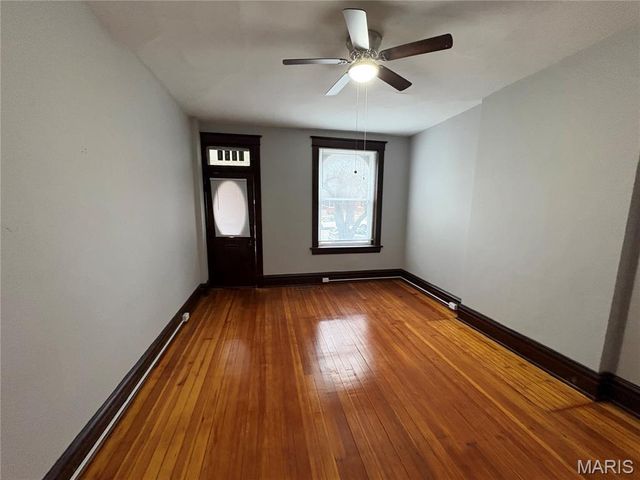 1850 Russell Boulevard, St Louis, MO 63104