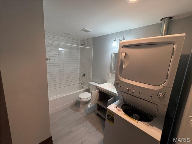 1850 Russell Boulevard, St Louis, MO 63104