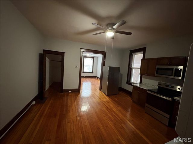 1850 Russell Boulevard, St Louis, MO 63104