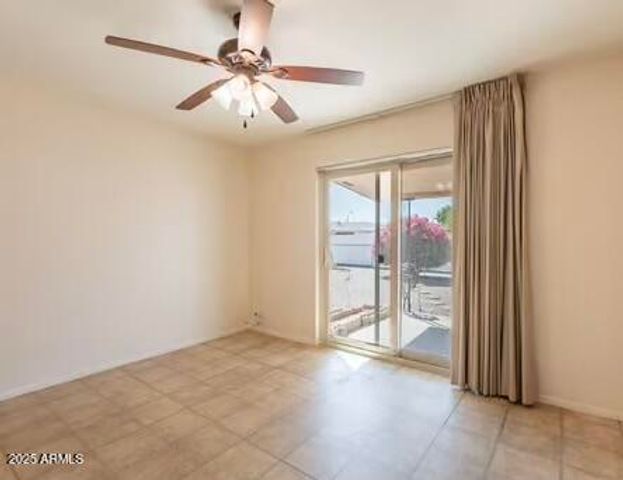 6449 E DES MOINES Street, Mesa, AZ 85205