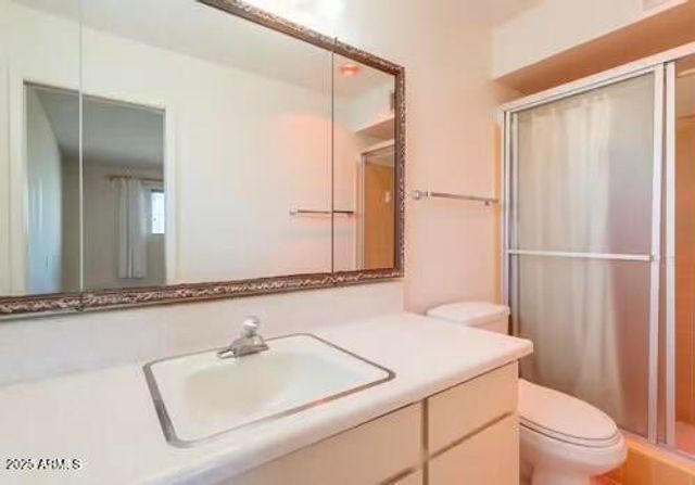 6449 E DES MOINES Street, Mesa, AZ 85205