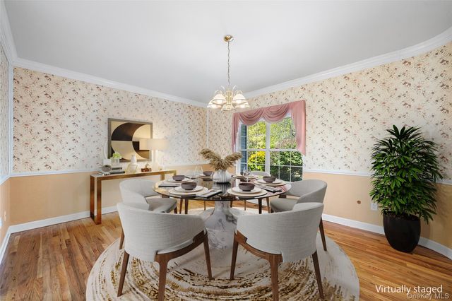3 Heidi Lane, Mount Sinai, NY 11766