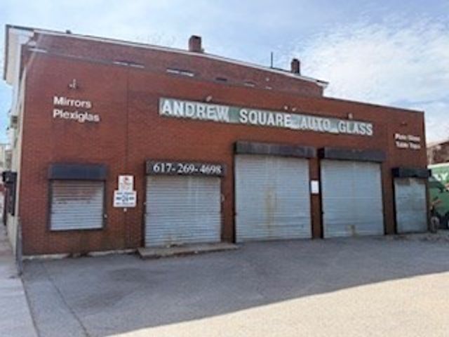 2-6 Boston St, Boston, MA 02127