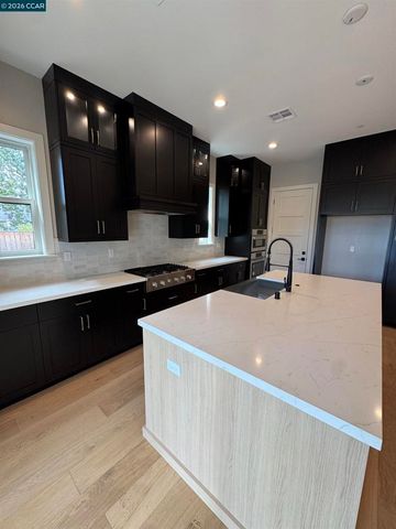 255 Haleena Place, Walnut Creek, CA 94597