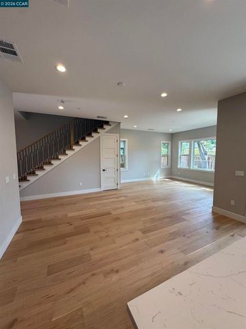 255 Haleena Place, Walnut Creek, CA 94597