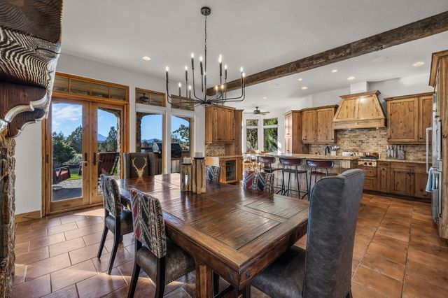 22887 Ghost Tree Lane, Bend, OR 97701