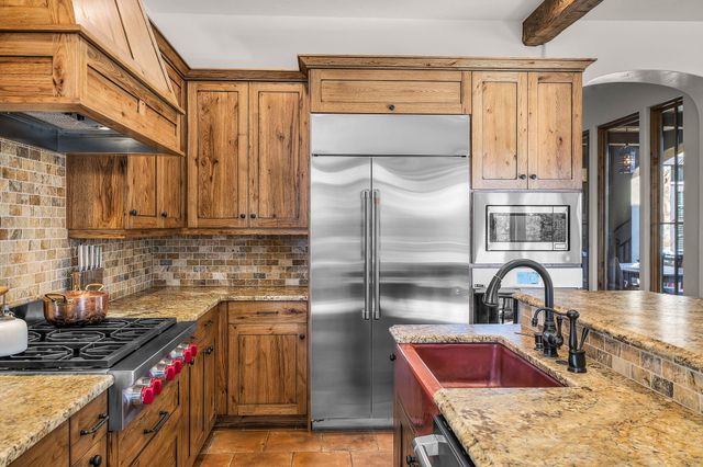 22887 Ghost Tree Lane, Bend, OR 97701