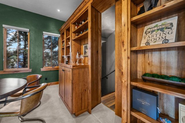 22887 Ghost Tree Lane, Bend, OR 97701