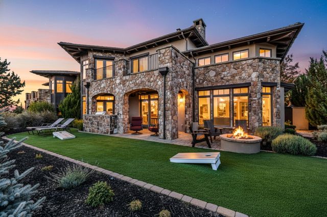 22887 Ghost Tree Lane, Bend, OR 97701