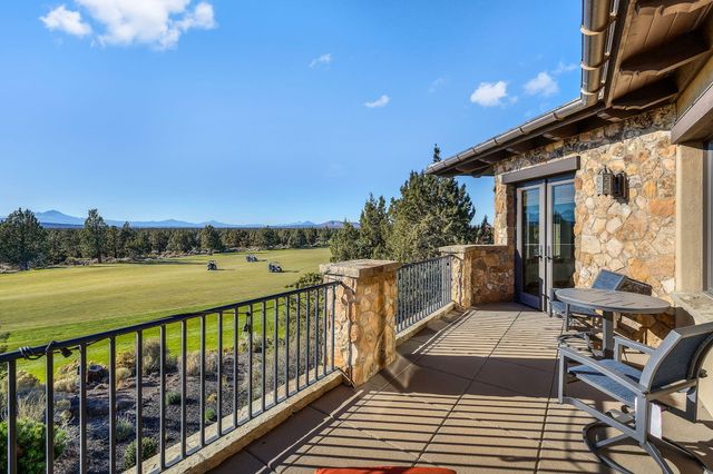 22887 Ghost Tree Lane, Bend, OR 97701