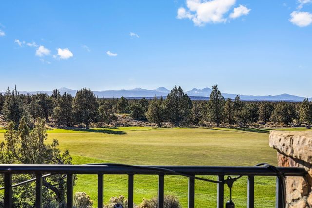 22887 Ghost Tree Lane, Bend, OR 97701