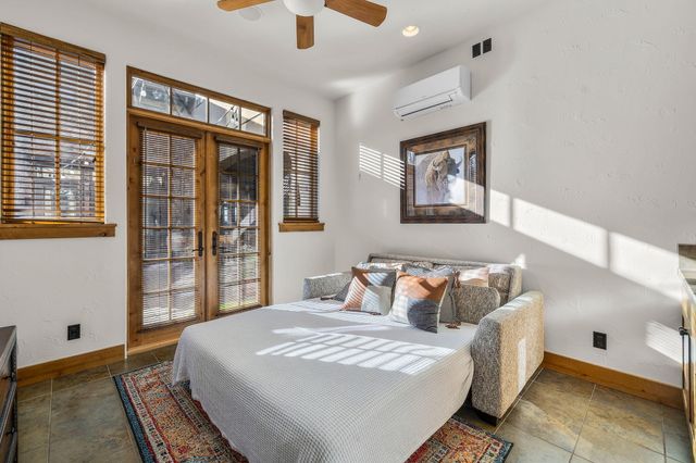 22887 Ghost Tree Lane, Bend, OR 97701