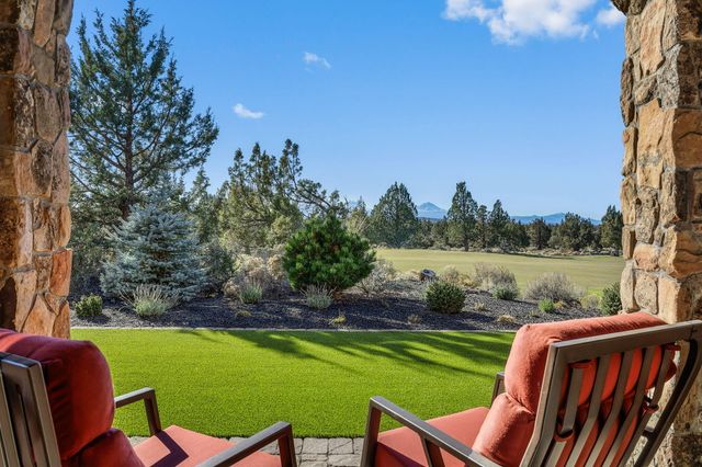 22887 Ghost Tree Lane, Bend, OR 97701